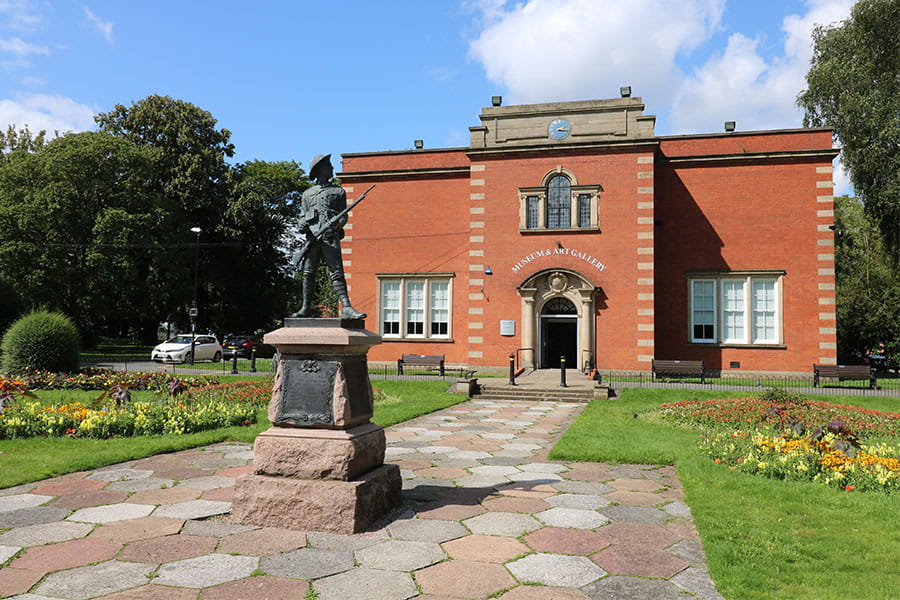 Nuneaton Museum and Art Gallery