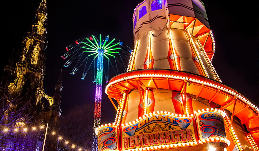 Edinburgh Christmas market at night